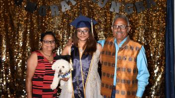 MENASA Grad '22 (5)
